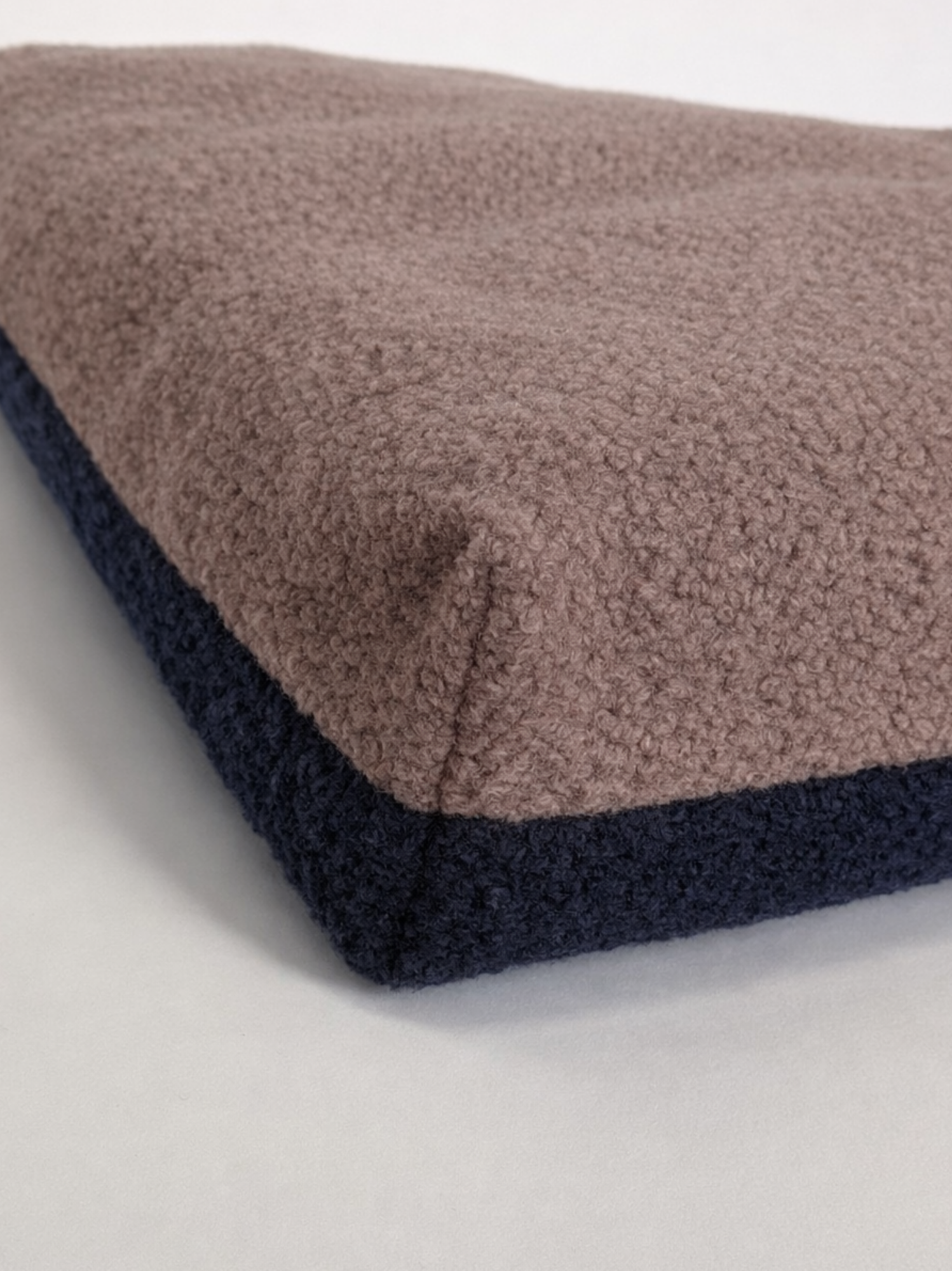 Coussin Teddy Bouclette Brun Marine